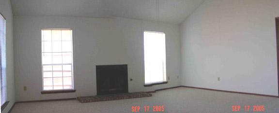Living Room landsacpe even smaller.40brighter.jpg
